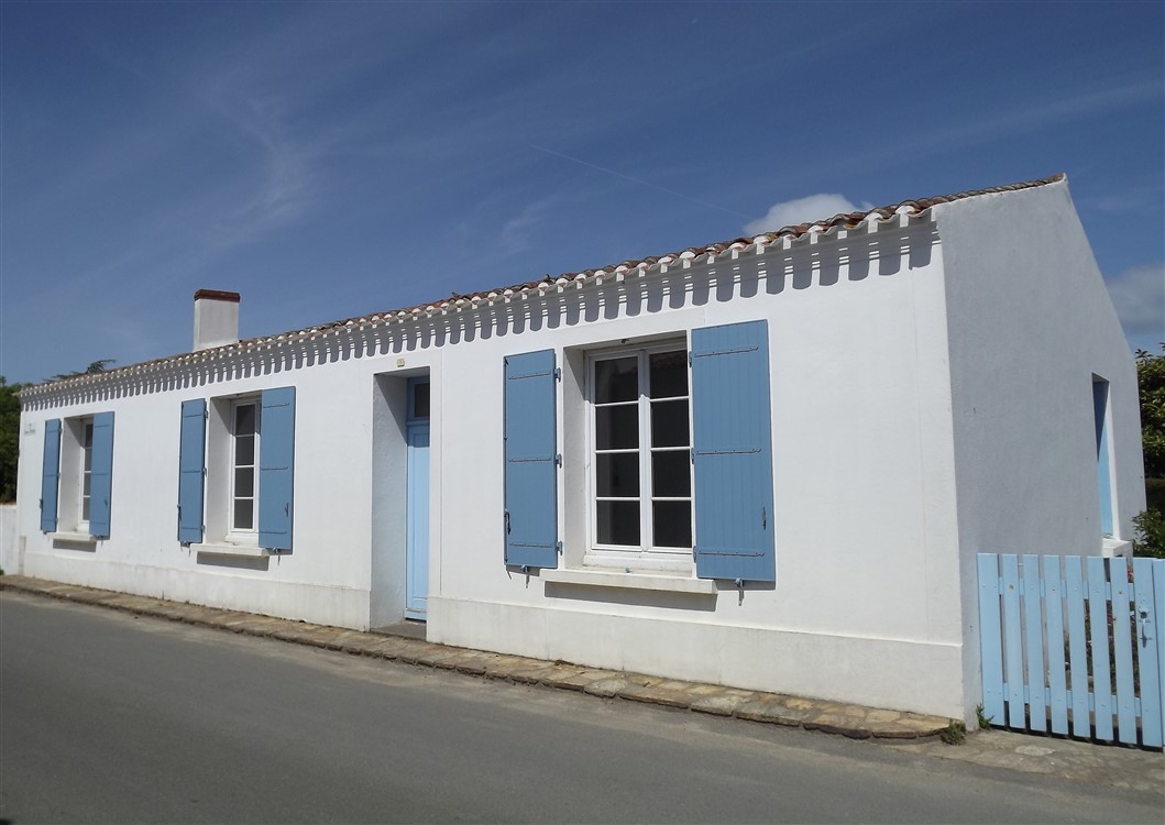 Prix : 319 300 € 